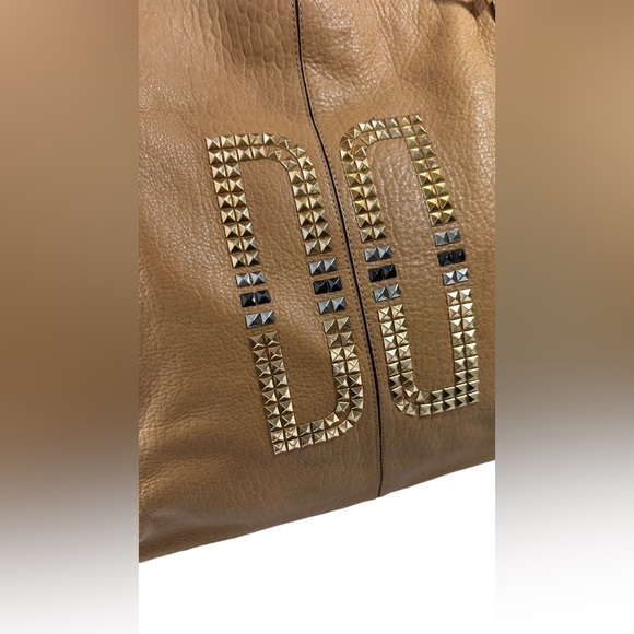 Genuine DAKS London tan leather studded  tote bag - Picture 8 of 13